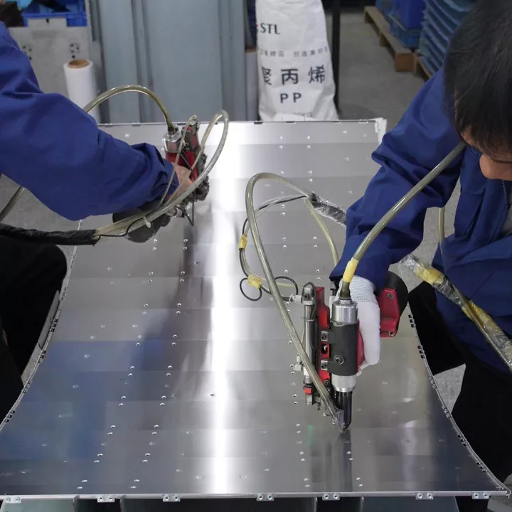 Lamiera dello schermo LCD