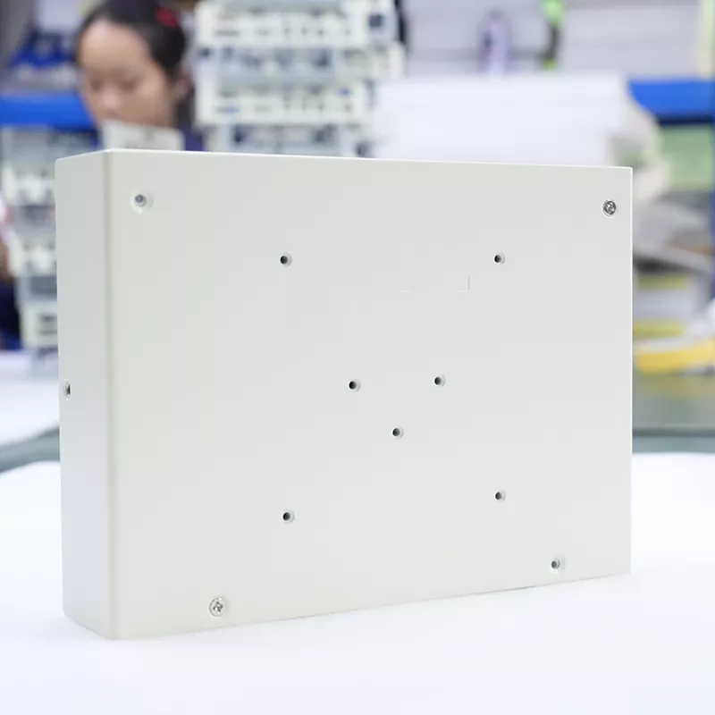 Produzione di lamiere per chassis di server